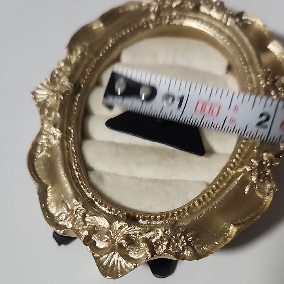 White Triangle Face Pin Cartoon Character - Picture 3 of 3